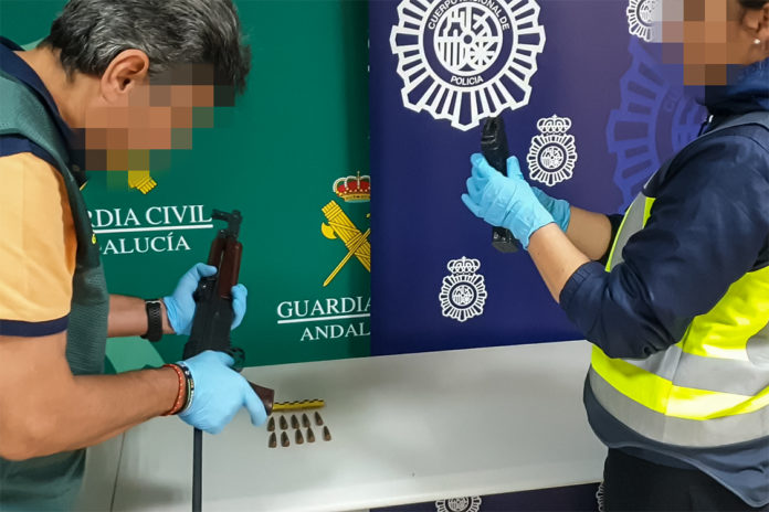 Detenidas diez personas que habían introducido en Europa cinco toneladas y media de droga