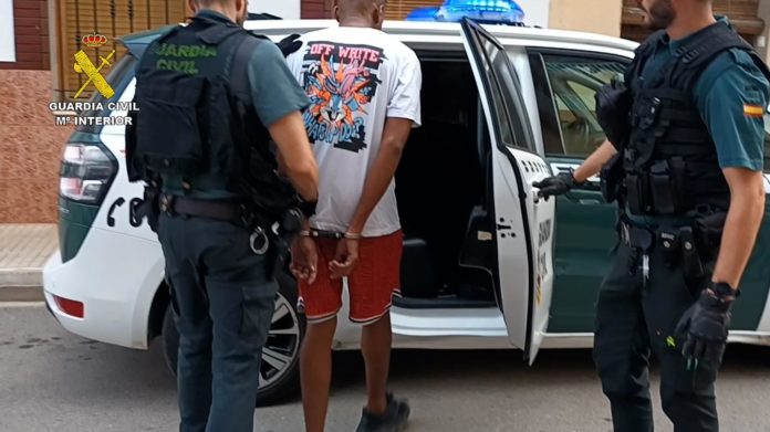 La Guardia Civil detiene a grupo de sicarios colombianos que intentó asesinar a empresario en Valencia