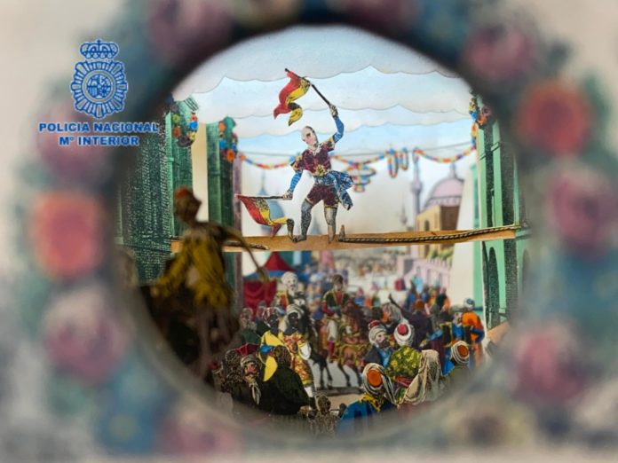 'Peepshow' de 1815 robado