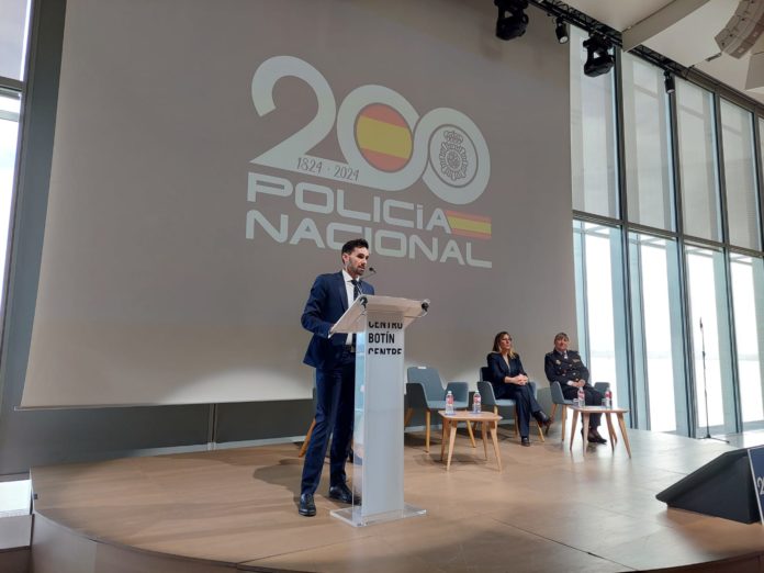 Secretario de Estado de Seguridad en las Jornadas de la Mujer