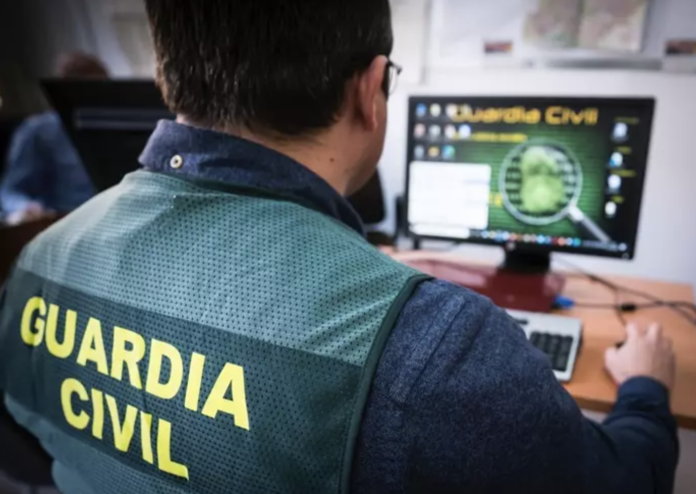 La Guardia Civil investiga un caso de manipulación pornográfica de imágenes con IA que afecta a menores