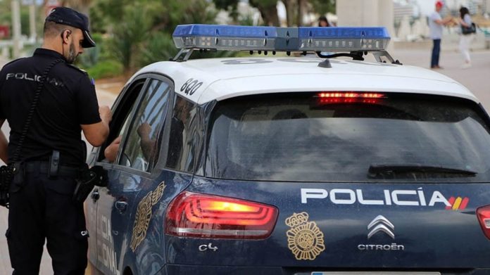 La Policía Nacional detiene en Cataluña a un peligroso depredador sexual que acosó a más de 20 jóvenes a través de redes sociales