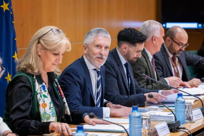 Grande-Marlaska durante el acto para activar la Red de Coordinación para las elecciones europeas